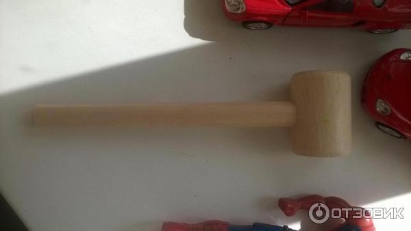 молоток из дерева