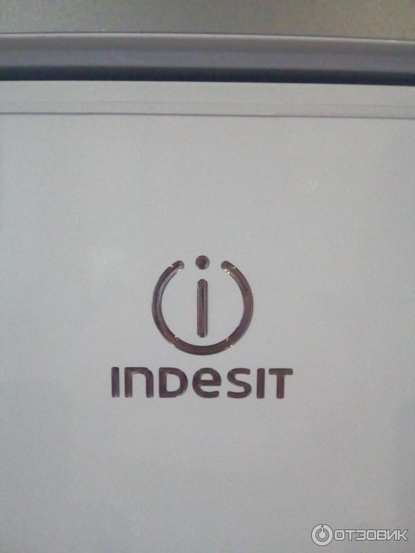 Морозильник Indesit SFR 167 фото