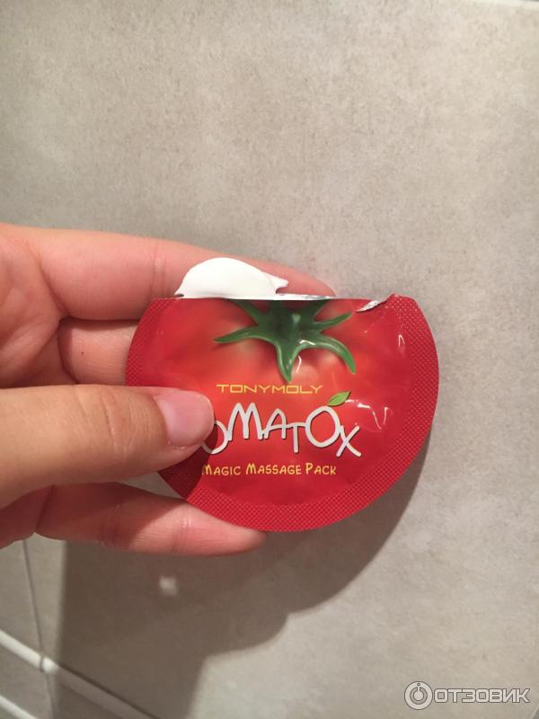 Массажная отбеливающая маска для лица Tony Moly Tomatox фото