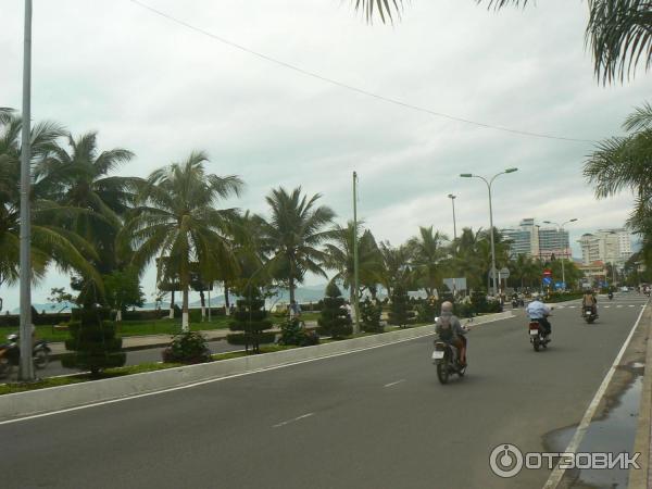 Городской пляж Nha Trang (Вьетнам, Нячанг) фото