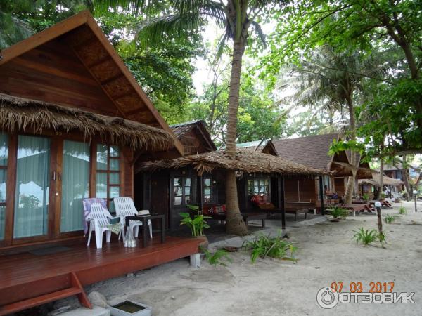 Lipe beach resort, пляжные бунгало.