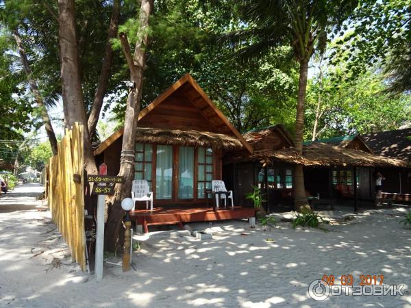 Lipe beach resort, пляжные бунгало.