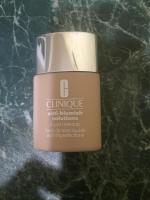 Тональный крем для проблемной кожи CLINIQUE Anti-Blemish Solutions Liquid Makeup фото