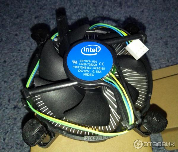 Процессор Intel Celeron G3930 фото