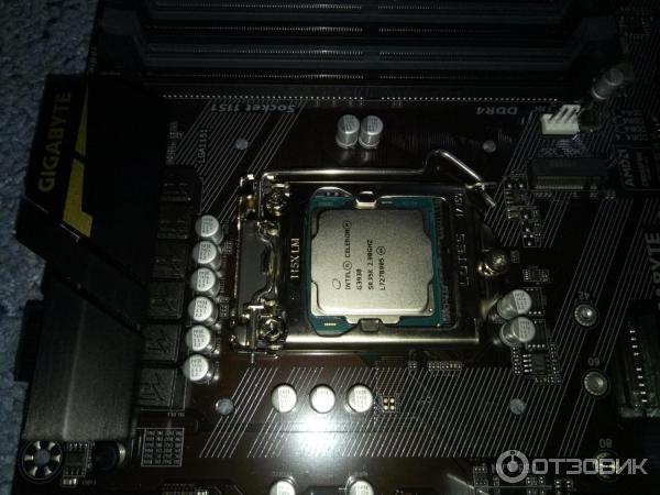 Процессор Intel Celeron G3930 фото