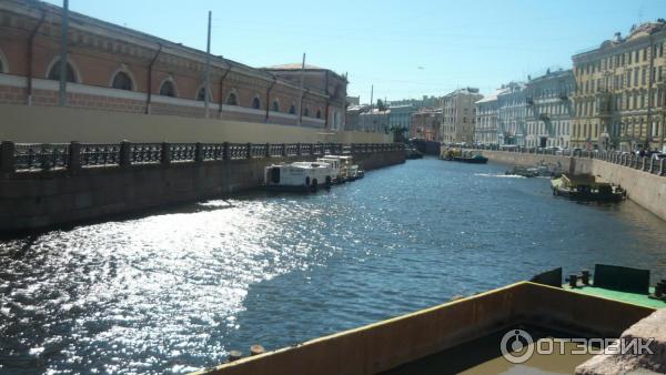 Водная экскурсия Прогулка по рекам и каналам. Водный автобус (Россия, Санкт-Петербург) фото