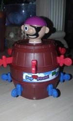 Игра Tomy "Хитрый пират" фото