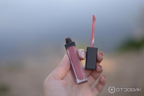 Кремовая помада Sleek Matte Me Ultra Smooth matte lip cream фото