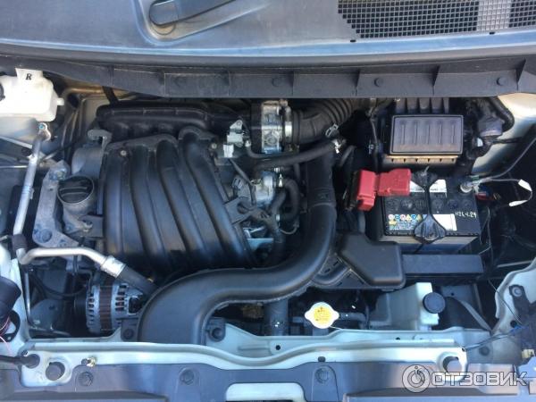 Автомобиль Nissan NV200 фото
