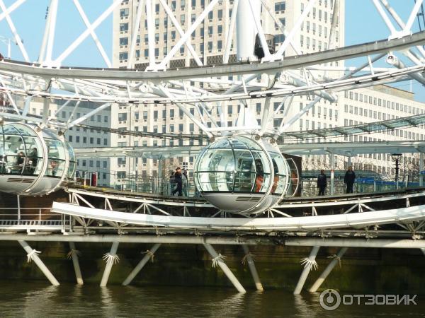 Колесо обозрения London Eye (Великобритания, Лондон) фото