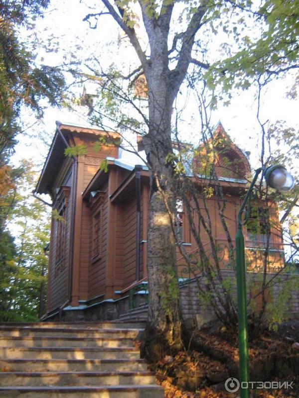 Пюхтицкий Успенский Ставропигиальный монастырь (Эстония, Куремяэ) фото