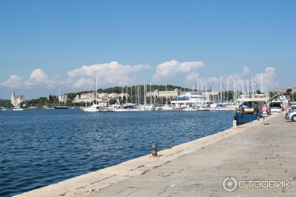 Город Пула (Хорватия, полуостров Истрия) фото