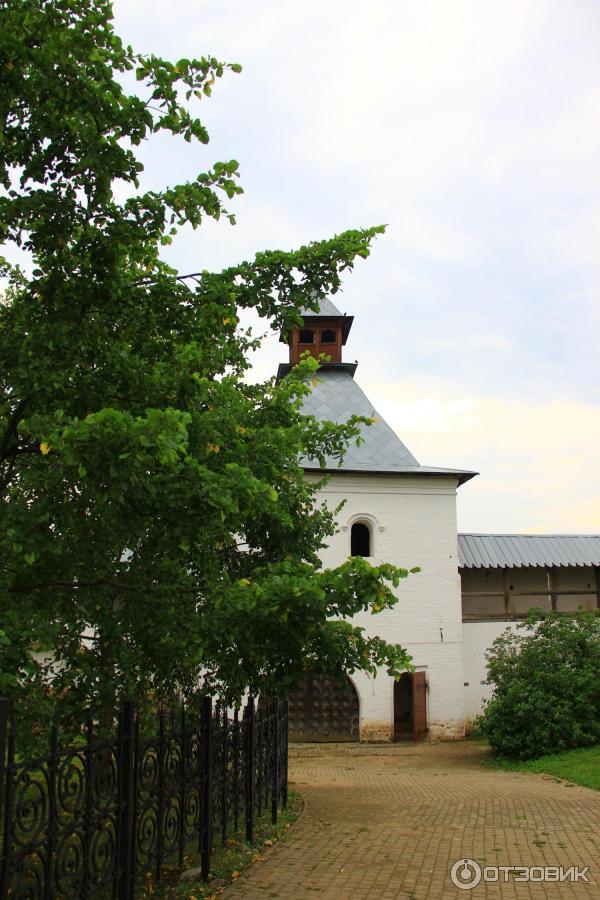 Спасо-Прилуцкий Дмитриев монастырь