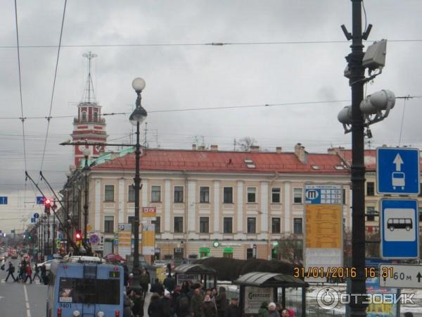 Экскурсия на двухэтажном автобусе CitySightSeeing по Санкт-Петербургу (Россия) фото