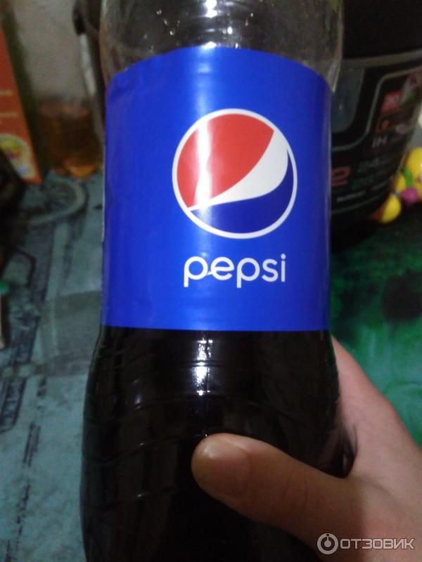 Газированный напиток Pepsi cola фото