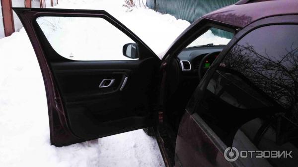 Автомобиль Skoda Roomster - универсал фото