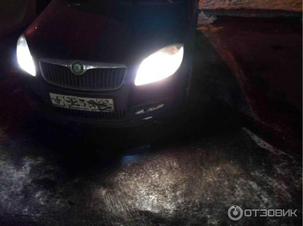 Автомобиль Skoda Roomster - универсал фото