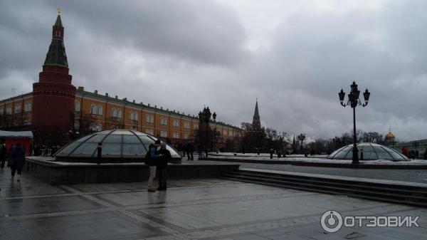 Площадь Манежная (Россия, Москва) фото