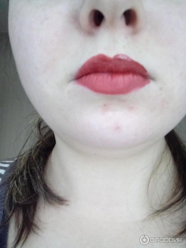 Стойкая помада Long Lasting Lip Gloss фото