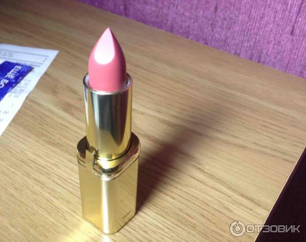 Матовая помада L'Oreal Paris Color Riche Matte фото