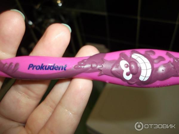 Детская зубная щетка Rossmann Prokudent