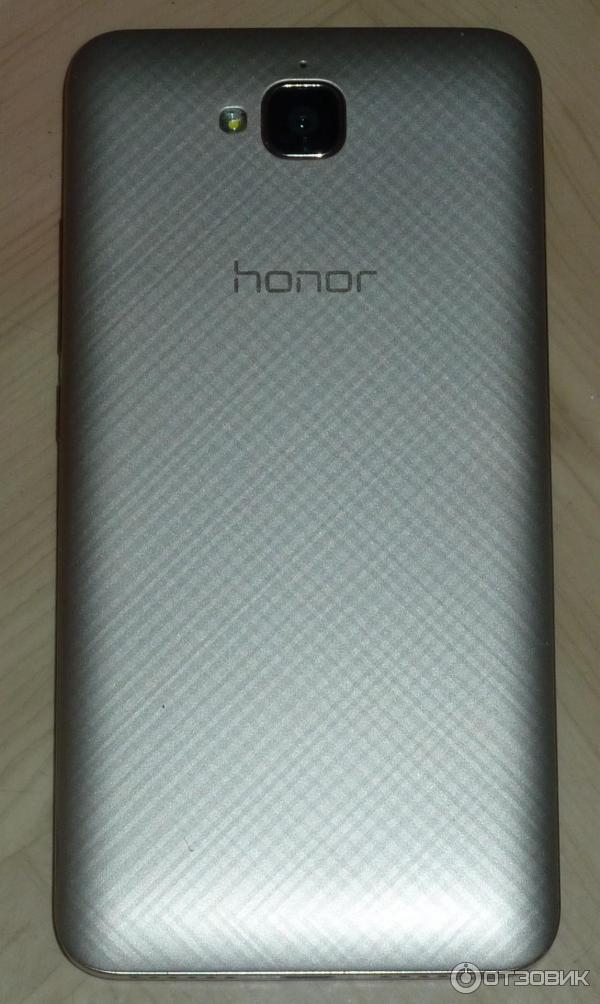 Смартфон Huawei Honor 4С Pro фото