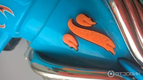 Машинка Hot Wheels Экстремальные гонки фото