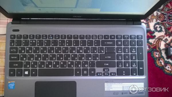 Ноутбук Acer Aspire E1-532 фото