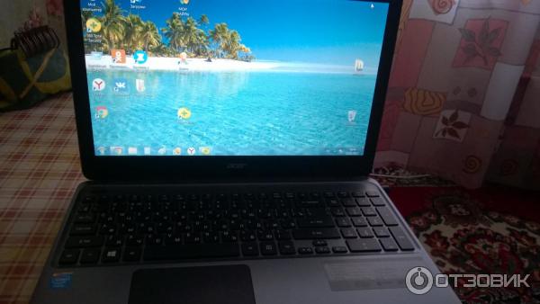 Ноутбук Acer Aspire E1-532 фото