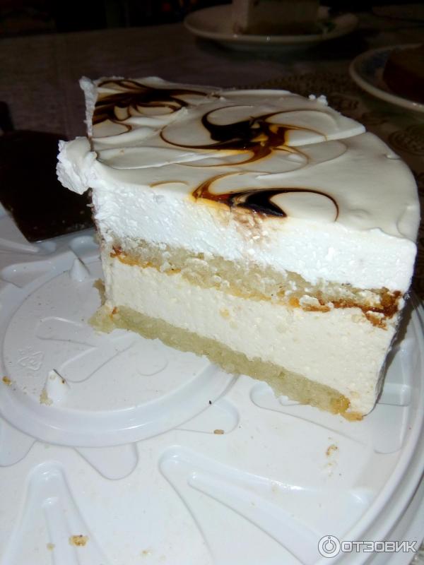 Торт палермо. Палермо начинка торт. Торт тортилла палермо. Торт палермо. Птичье молоко с бананом торт.