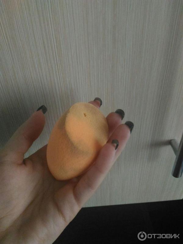 Спонж Real Techniques Miracle Complexion Sponge фото