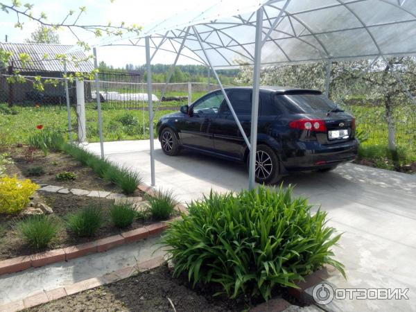 Автомобиль Chevrolet Lacetti хэтчбек фото