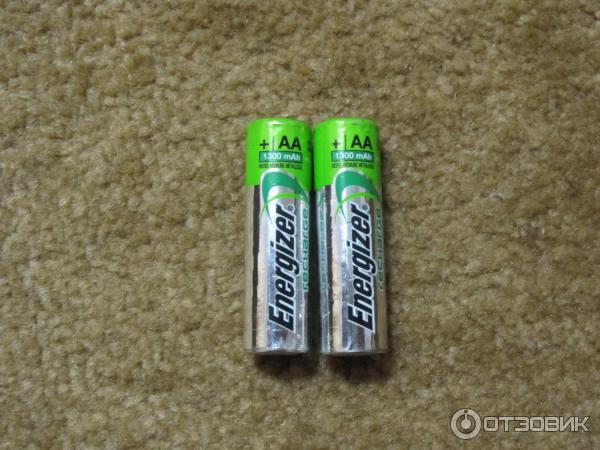 Зарядное устройство Energizer Base + 4xAA (1300mAh) фото