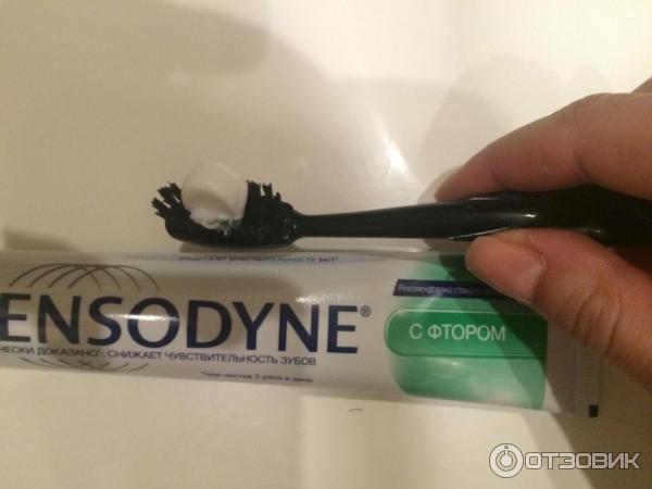 Зубная паста для чувствительных зубов Sensodyne c фтором фото