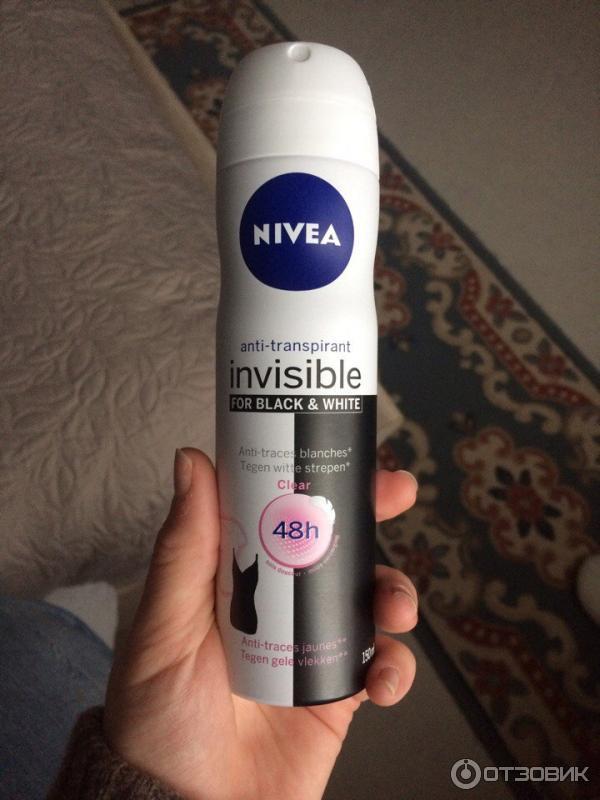 Антиперспирант-спрей Nivea Невидимая защита для черного и белого фото