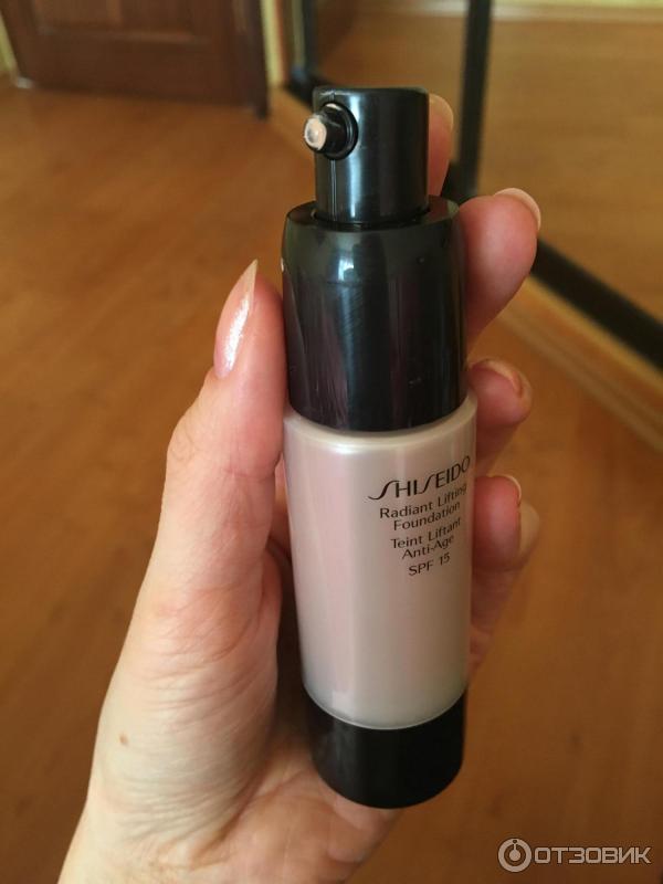 Shiseido skin radiant lifting foundation