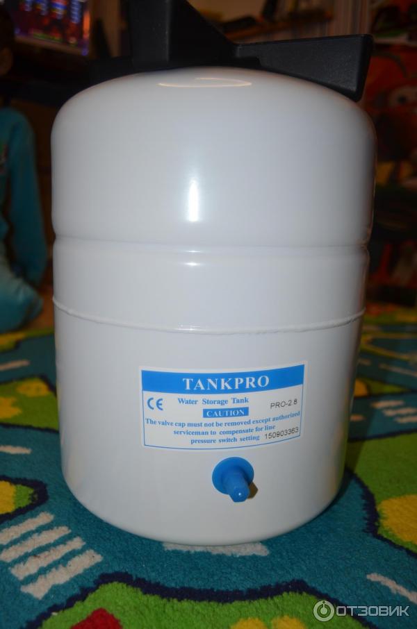 Накопительная емкость барьер. Мембранный бак atoll а-004е. Aquakut. Накопительный бак atoll ro-132. Накопительная емкость барьер.