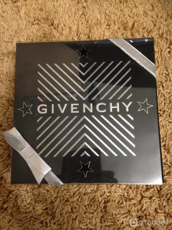 Туалетная вода для мужчин Givenchy Gentlemen Only Absolute фото