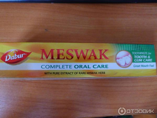 Натуральная зубная паста Dabur Miswak фото