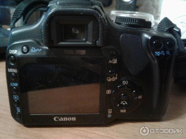 Цифровой зеркальный фотоаппарат Canon EOS 400D