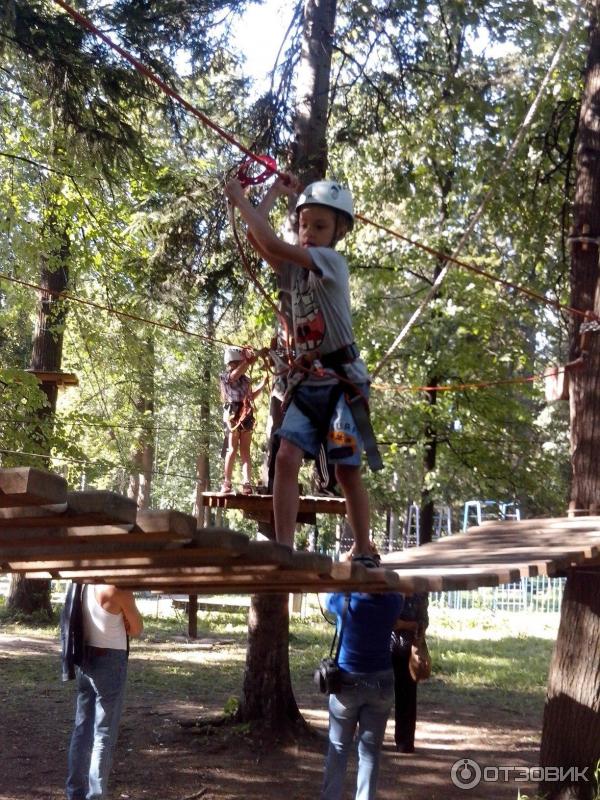 Monkey park пермь. Веревочный парк Пермь. Манки парк Пермь. Манки веревочный парк. Манки парк Пермь беседки.