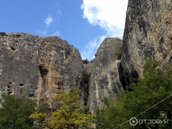 Экскурсия Ханский дворец - крепость Чуфут-Кале (Россия, Крым) фото