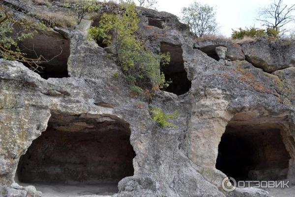 Экскурсия Ханский дворец - крепость Чуфут-Кале (Россия, Крым) фото