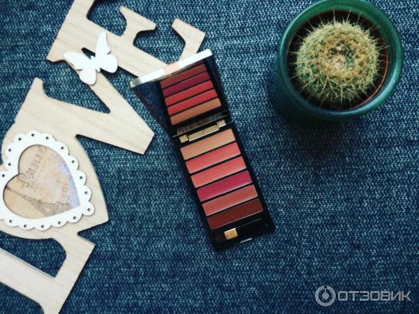 Палетка для губ L'Oreal Colour Riche Lip Palette фото