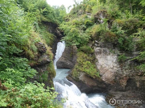 Экскурсия к долине водопадов Lauterbrunnen (Швейцария, Лаутербруннен) фото