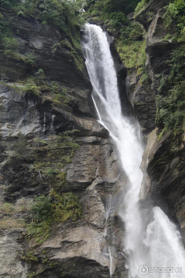 Экскурсия к долине водопадов Lauterbrunnen (Швейцария, Лаутербруннен) фото