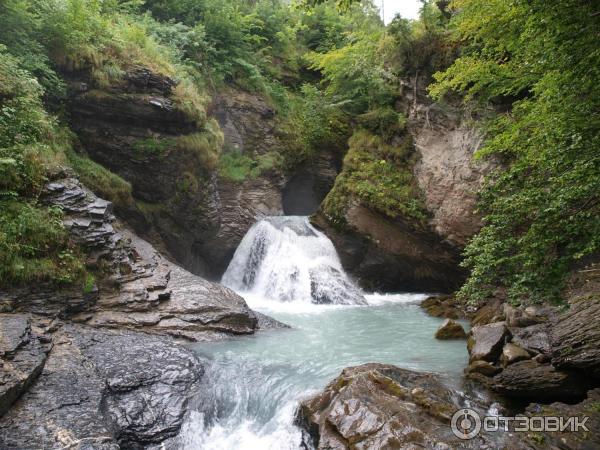 Экскурсия к долине водопадов Lauterbrunnen (Швейцария, Лаутербруннен) фото