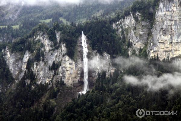 Экскурсия к долине водопадов Lauterbrunnen (Швейцария, Лаутербруннен) фото