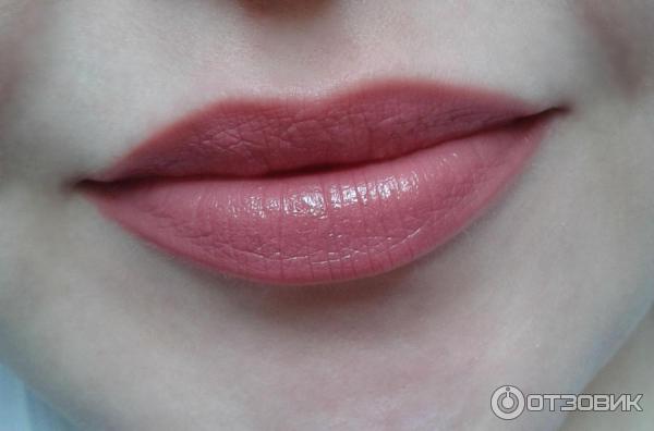 Loreal color riche 302. Губы с блеском для губ. Loreal color riche 302. Loreal color riche 302. Color riche, оттенок 125, дом marais.