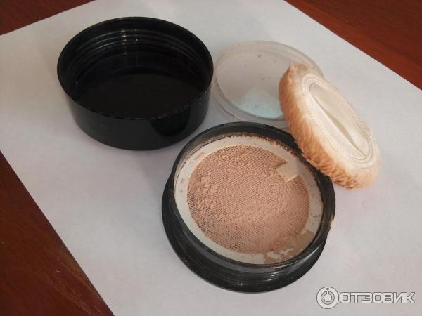 Рассыпчатая пудра Max Factor Loose powder фото